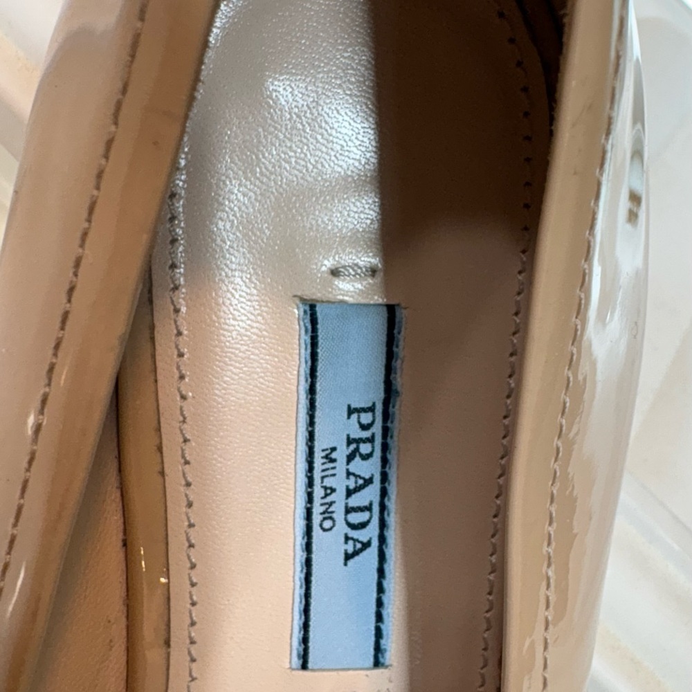 Prada Women's Nude Patent Leather Flats with Black Bow - Picture 3 of 13